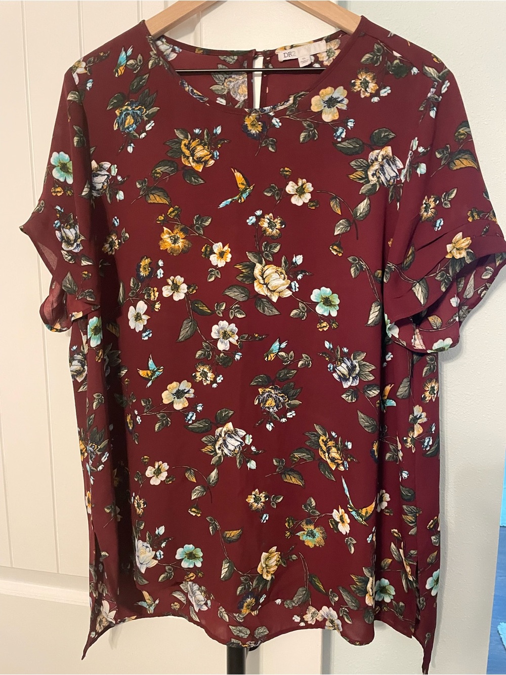 DR2 Burgundy Floral Ruffle Sleeve Top